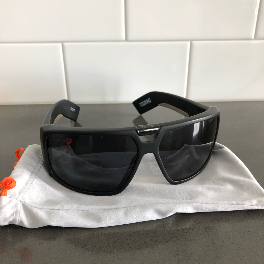 Spy touring glasses